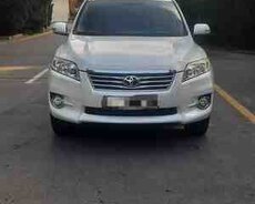 Toyota RAV 4, 2011 il