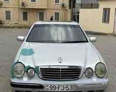Mercedes E 270, 2001 il