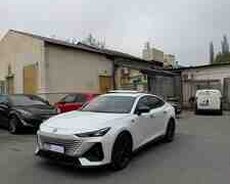 Changan Uni-V iDD, 2023 il