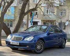 Mercedes C 220, 2001 il