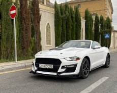 Ford Mustang, 2020 il