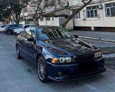 BMW 528, 2000 il