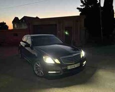 Mercedes E 200, 2010 il