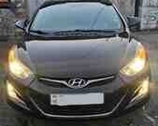 Hyundai Elantra, 2015 il