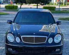 Mercedes E 240, 2004 il