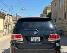 Toyota Fortuner, 2008 il