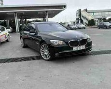 BMW 750, 2011 il