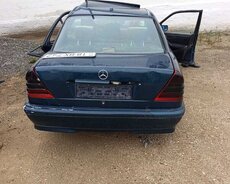 Mercedes C180, 1998 il