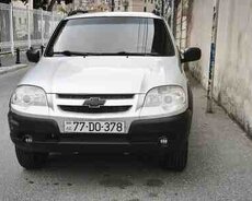 Chevrolet Niva, 2013 il