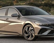 Hyundai Elantra, 2023 il