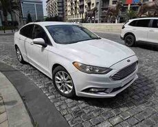 Ford Fusion, 2017 il