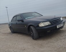 Mercedes Cklass, 1998 il