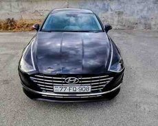 Hyundai Sonata, 2022 il