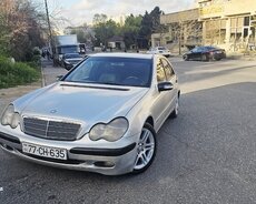 Mercedes C 240, 2001 il