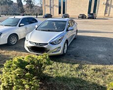 Hyundai Elantra, 2013 il