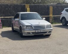 Mercedes C220, 1995 il
