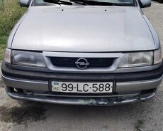 Opel Vektra, 1995 il