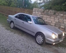 Mercedes E clas, 1997 il