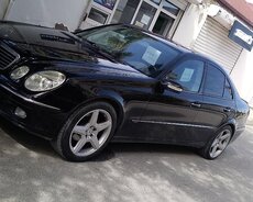 Mercedes E200, 2002 il