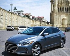 Hyundai Elantra, 2020 il