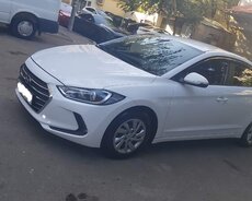 Hyundai Elantra-Avente, 2016 il