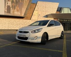 Hyundai Accent, 2017 il