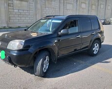 Nissan X Trail, 2001 il
