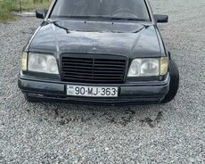 Mercedes E250, 1994 il
