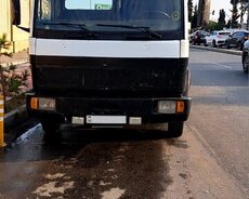 Mercedes 814, 1984 il