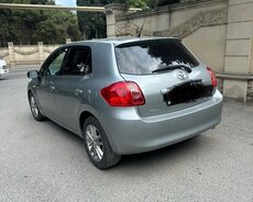 Toyota Auris, 2009 il