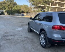 Volkswagen Touareg, 2004 il