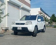 Nissan Xtrel, 2001 il