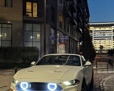 Ford Mustang, 2020 il