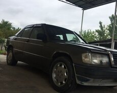 Mercedes 190, 1992 il