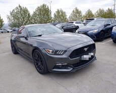 Ford Mustang, 2016 il