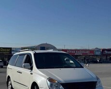 Kia Carnival, 2011 il