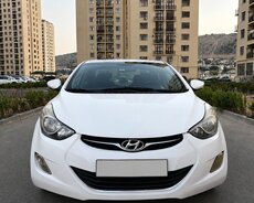 Hyundai Elantra, 2012 il