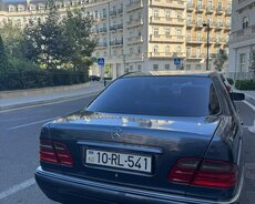 Mercedes E230, 1997 il