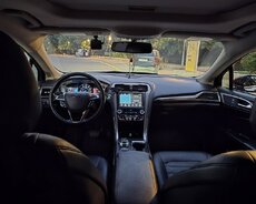 Ford Fusion, 2016 il