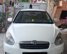Hyundai Verna, 2008 il