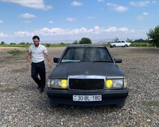 Mercedes 190, 1991 il
