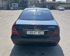 Mercedes 200, 2005 il