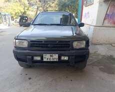 Nissan Phatifinder, 1998 il