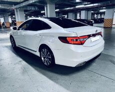 Hyundai Grandeur, 2015 il