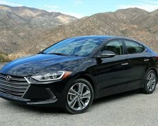 Hyundai Elantra, 2017 il