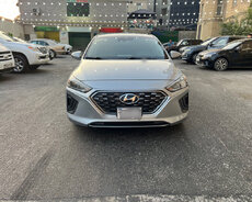 Hyundai Ioniq, 2020 il