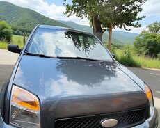 Ford Fusion, 2005 il